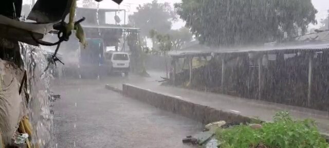 Gujarat Rain : રાજ્યના વાતાવરણમાં ફરી એકવાર પલટો, કયા કયા જિલ્લામાં વરસાદનો પ્રારંભ?