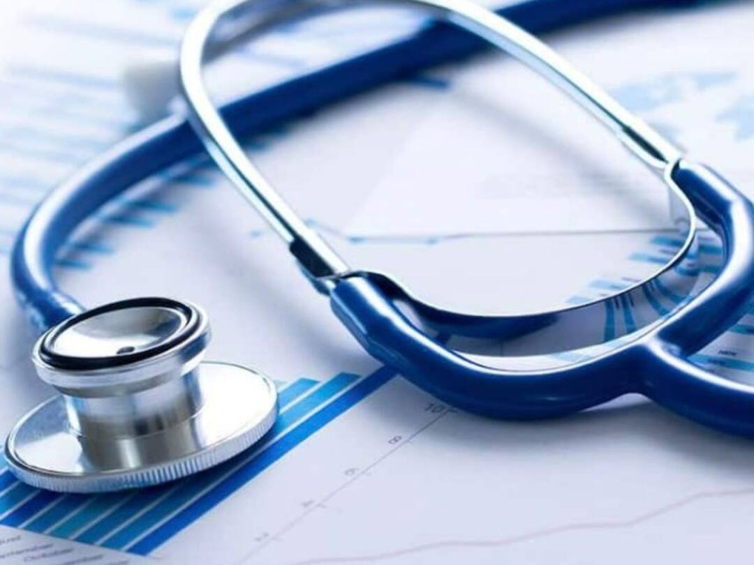 NEET UG 2022: दिल्ली हाईकोर्ट का NTA को नोटिस, गलत सवालों को लेकर मांगा जवाब Delhi High Court issues Notice to NTA in NEET UG 22 with regard to wrong questions NEET UG 2022: दिल्ली हाईकोर्ट का NTA को नोटिस, गलत सवालों को लेकर मांगा जवाब