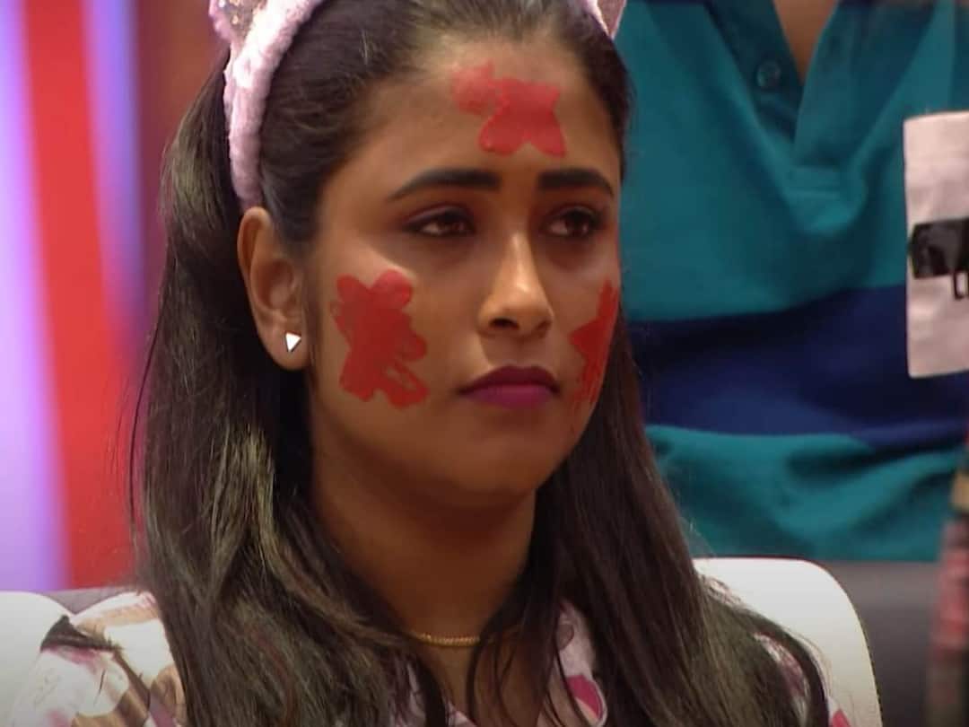 Bigg Boss6 Telugu Episode 06 Daily Updates in Telugu Bigg Boss6 Telugu Episode 06: ఈ సీజన్ మొదటి కెప్టెన్ అతడే, ఇక వరస్ట్ పెర్ఫార్మర్ ‘అతి’బిడ్డ గీతూ, టాస్క్‌లో ఓవర్‌యాక్షనే ఆమె కొంపముంచింది