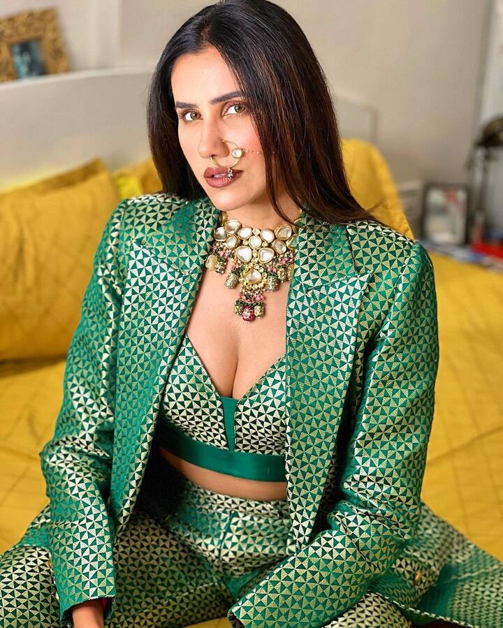 Sonnalli Seygall: સોનાલી સહેગલે ઈન્સ્ટાગ્રામ પર શેર કરી શાનદાર તસવીરો