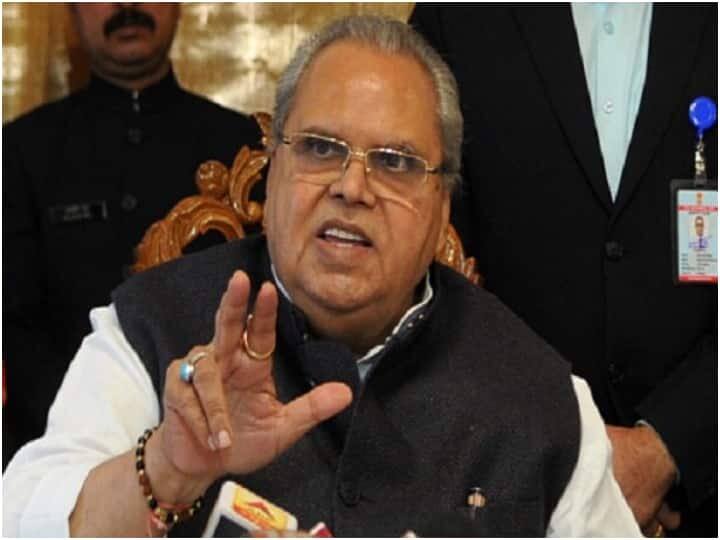 Congress made fun of Satyapal Malik's claim of Vice President, saying - these are PM Modi's Ravadis 'ਸਰਕਾਰ ਖਿਲਾਫ ਨਾ ਬੋਲੋ, ਮੇਰੇ ਕਾਲੇ ਕਾਰਨਾਮੇ ਨਾ ਖੋਲ੍ਹੋ, ਉਪ ਰਾਸ਼ਟਰਪਤੀ ਬਣਾ ਦਿਆਂਗਾ'...ਵਾਹ ਮੋਦੀ ਜੀ ਵਾਹ...ਤੁਸੀਂ ਤਾਂ ਵਧੀਆ ਕਲਾਕਾਰ ਨਿਕਲੇ, ਕਾਂਗਰਸ ਦਾ ਤਨਜ਼