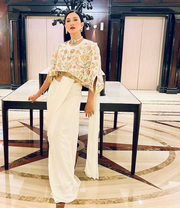 ती तिच्या टीव्ही शो आणि प्रोजेक्ट्सपेक्षा तिच्या लूकमुळे जास्त चर्चेत असते.  (फोटो सौजन्य :gauaharkhan/इंस्टाग्राम)