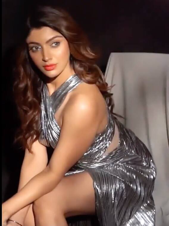 आकांक्षा पुरी का ग्लैमरस लुक