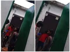 प्राइमरी स्कूल के बच्चों से धुलवाया जा रहा टॉयलेट, वीडियो देख भड़के यूजर्स