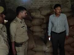 भारत से नेपाल भेजी जा रही थी 80 बोरी गेहूं, एसडीएम ने गोदाम पर छापा मारकर किया बरामद