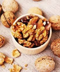 Walnut Eating Method : ਮਨ ਨੂੰ ਸ਼ਾਂਤ, ਬੁੱਧੀ ਨੂੰ ਤੇਜ਼ ਤੇ ਸਰੀਰ ਨੂੰ ਮਜ਼ਬੂਤ ਬਣਾਉਂਂਦੀ ਐ ਇਹ ਚੀਜ਼, ਜਾਣੋ ਕਿਵੇਂ ਖਾਈਏ