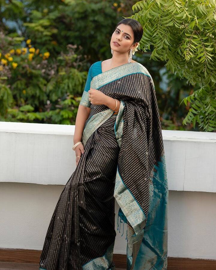 முத்து பல் அழகி...