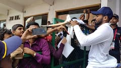 জাতীয় টেস্ট দলে ঋদ্ধির বিকল্প বলা হচ্ছে, লড়াই উপভোগ করছেন ভরত