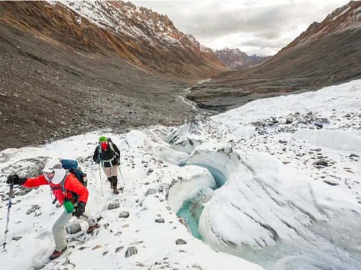 Himachal pradesh: कुल्लू में लापता हुए बंगाल के 4 ट्रेकर्स तीन दिन बाद मिले, सभी स्वस्थ और सुरक्षित Himachal pradesh 4 trekkers from West Bengal go missing in Kullu found safe ABVIMAS confirms Himachal pradesh: कुल्लू में लापता हुए बंगाल के 4 ट्रेकर्स तीन दिन बाद मिले, सभी स्वस्थ और सुरक्षित