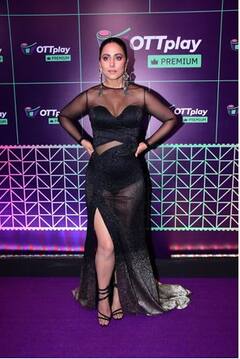 Hina Khan: ਗਾਊਨ 'ਚ ਹਿਨਾ ਖਾਨ ਨੇ ਦਿੱਤੇ ਅਜਿਹੇ ਅਜਿਹੇ ਪੋਜ਼, ਪਛਾਣ ਹੀ ਨਹੀਂ ਪਾਏ ਲੋਕ