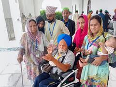 75 साल बाद किस्मत ने मिलाया! बंटवारे में बिछड़े सिख भाई ने मुस्लिम बहन से करतारपुर में की मुलाकात