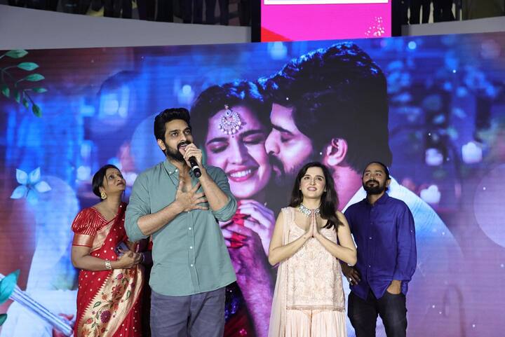 కృష్ణ వ్రింద విహారి ట్రైలర్ లాంచ్ వేడుకలో మాట్లాడుతున్న నాగశౌర్య. హీరోయిన్ షిర్లే సేతియా.  Image Credit: Shirley Setia/ Instagram