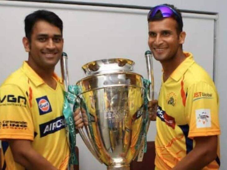 ishwar pandey who played for chennai super kings in madhya pradesh and ipl announced his retirement from international and first class cricket on instagram T20 WC માટે ટીમ ઈન્ડિયાની જાહેરાત થતા આ ખેલાડીએ લીધી નિવૃતિ, સોશિયલ મીડિયામાં લખી આ વાત