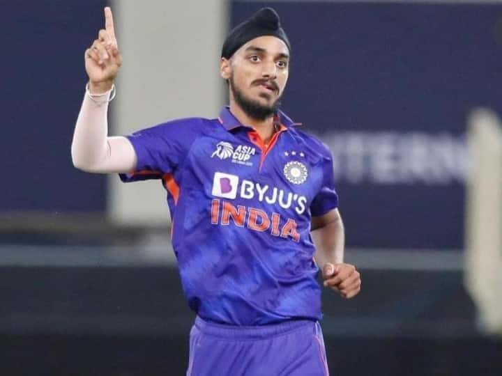 Team India Squad: हार्दिक, भुवनेश्वर और अर्शदीप सिंह को क्यों नहीं मिली टीम इंडिया में जगह? BCCI ने बताई वजह Team India Squad: Why did Hardik, Bhuvneshwar and Arshdeep Singh not get a place in Team India? BCCI explained the reason Team India Squad: हार्दिक, भुवनेश्वर और अर्शदीप सिंह को क्यों नहीं मिली टीम इंडिया में जगह? BCCI ने बताई वजह