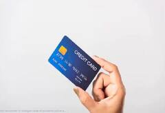 Credit Card Upgrade: क्रेडिट कार्ड अपग्रेड कराना है तो पहले चेक करें ये पॉइंट्स वर्ना हो जाएगा नुकसान