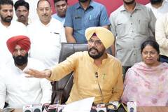 ਪੰਜਾਬ ਸਰਕਾਰ ਵੱਲੋਂ ਕਣਕ ਦੇ ਬੀਜ਼ ਦੀ ਵਿਕਰੀ ਮੌਕੇ 'ਤੇ ਹੀ ਭਾਅ ਵਿੱਚ ਕਟੌਤੀ ਕਰਕੇ ਸਬਸਿਡੀ ਦਾ ਲਾਭ ਦਿੱਤਾ ਜਾਵੇਗਾ: ਕੁਲਦੀਪ ਸਿੰਘ ਧਾਲੀਵਾਲ