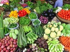 Vegetables Price List: வெங்காயம், காரட், தக்காளி விலை உயர்வு..! மக்கள் வேதனை...!