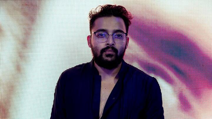 ৩০ তারিখ অন্য সমস্ত ছবির সঙ্গে সোনাদার অপেক্ষায় রয়েছেন সোনাদা অনুরাগীরা।