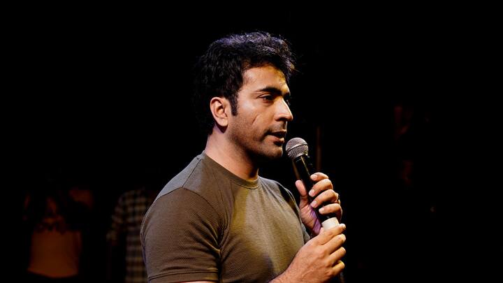 সদ্য মুক্তি পাওয়া ট্রেলারে সোনাদা ওরফে আবির চট্টোপাধ্যায় (Abir Chatterjee)-র গলায় শোনা গেল বাংলার সংস্কৃতির কথা। ঠিক এই কথাই তো বলেছিলেন পরিচালক ধ্রুব বন্দ্যোপাধ্যায় (Dhrubo Banerjee)।