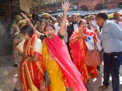 ज्ञानवापी फैसले पर याचिकाकर्ता महिलाएं बोलीं- दीपक जलाएं, नगाड़े बजाकर जश्न मनाएं और...