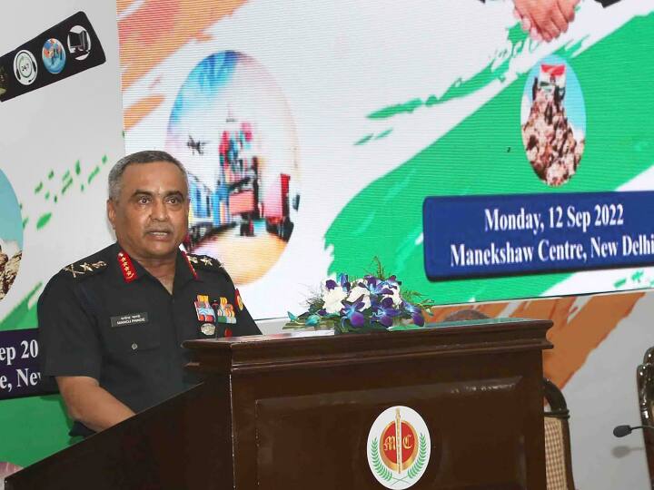 Indian Army Chief Manoj Pande gave Russia-Ukraine War Example and tell importance of Logistics Support ANN Army Logistics Seminar: आर्मी चीफ बोले- 'सिविल और मिलिट्री इंफ्रास्ट्रक्चर का फ्यूजन बेहद जरूरी', रूस-यूक्रेन युद्ध का भी किया जिक्र