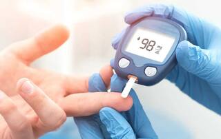 Sugar Controlling Tips: ડાયાબિટીસની સમસ્યાને ઓછી કરી શકે છે આ ઘરગથ્થુ ઉપચાર, ડાયટમાં કરો સામેલ