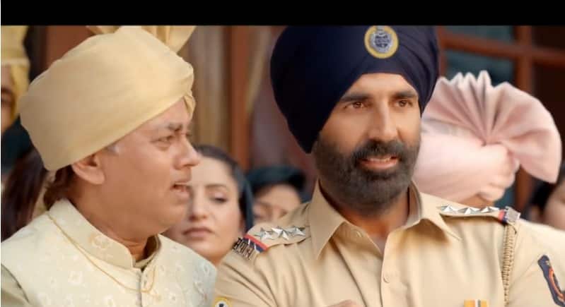 'Promotes Dowry': New Road Safety Ad Feat Akshay Kumar Has Netizens Fuming 'Promotes Dowry': New Road Safety Ad Feat Akshay Kumar Has Netizens Fuming