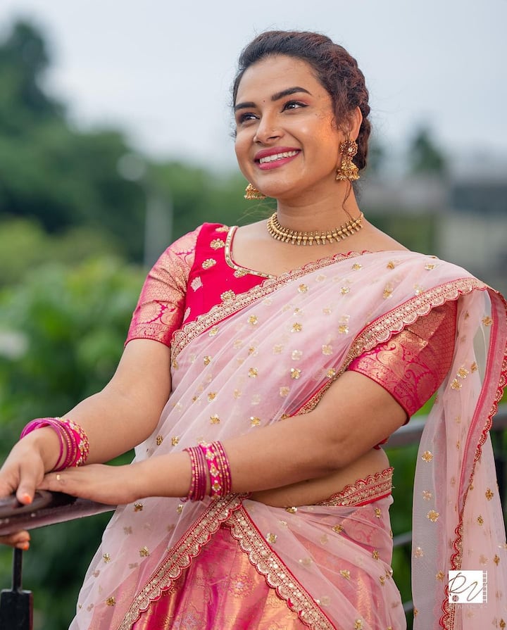 హరితేజ బ్యూటీఫుల్ పిక్స్ -Image Credit: Hariteja/Instagram