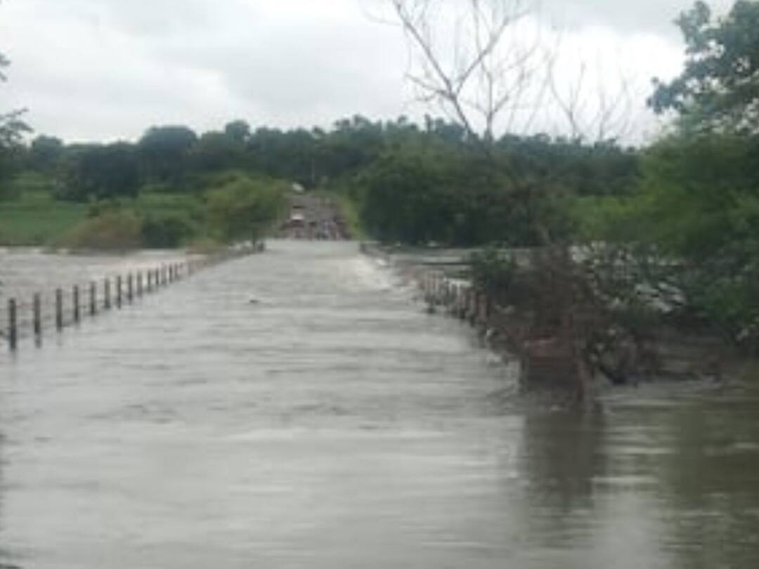 Rapid increase in Panchgange water level 36 bandhara in Kolhapur district under water again Kolhapur Rain Update : पंचगंगेच्या पाणी पातळीत झपाट्याने वाढ, कोल्हापूर जिल्ह्यातील 36 बंधारे पुन्हा पाण्याखाली 