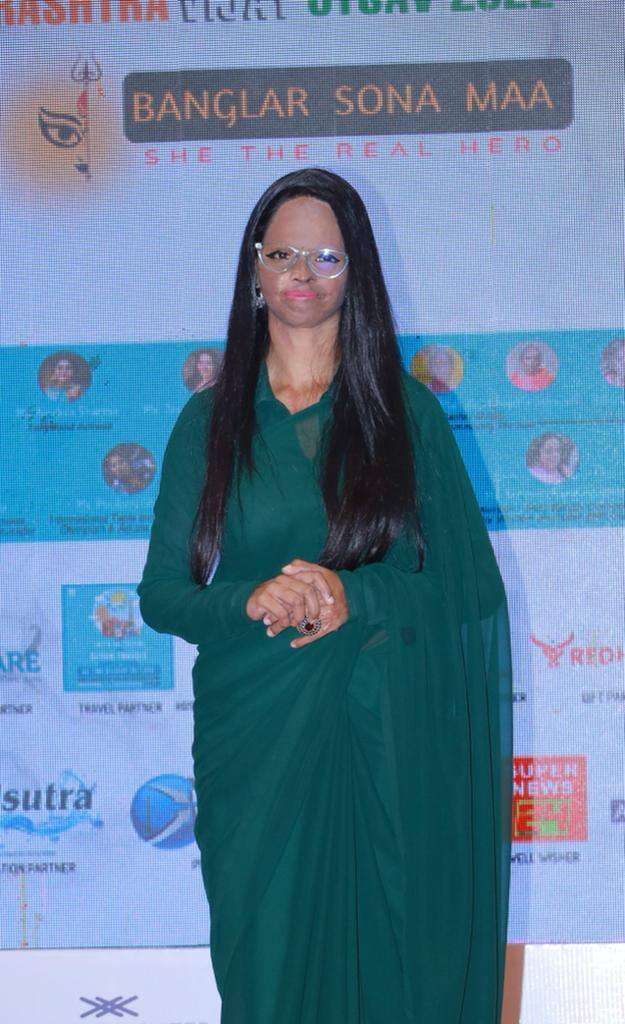 শহরে লক্ষ্মী আগরওয়াল (Laxmi Agarwal)। রাষ্ট্র বিজয় উৎসব বাংলার সোনা মা ২০২২ অনুষ্ঠানে হাজির হয়েছিলেন তিনি।