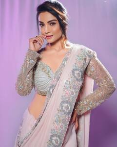 PHOTO: छोट्या पडद्यावरील प्रसिद्ध अभिनेत्री अदा खानचा देसी लूक; फोटो झाले व्हायरल!