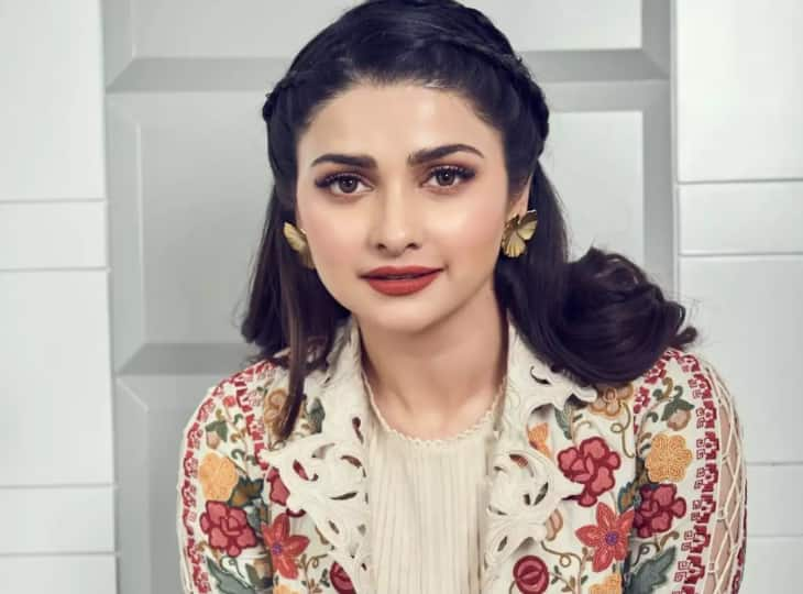 Prachi Desai Birthday: Know interesting facts about the actress Prachi Desai Birthday: 17 साल की उम्र में करने लगीं एक्टिंग तो छोड़नी पड़ी थी पढ़ाई, इस टीवी शो से मिली थी घर-घर में पहचान