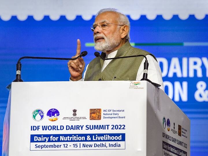 Greater Noida Narendra Modi told women in dairy sector real captain Appreciated their contribution ann Greater Noida: डेयरी सेक्टर में PM मोदी ने महिलाओं को बताया असली कर्णधार, जमकर तारीफ की