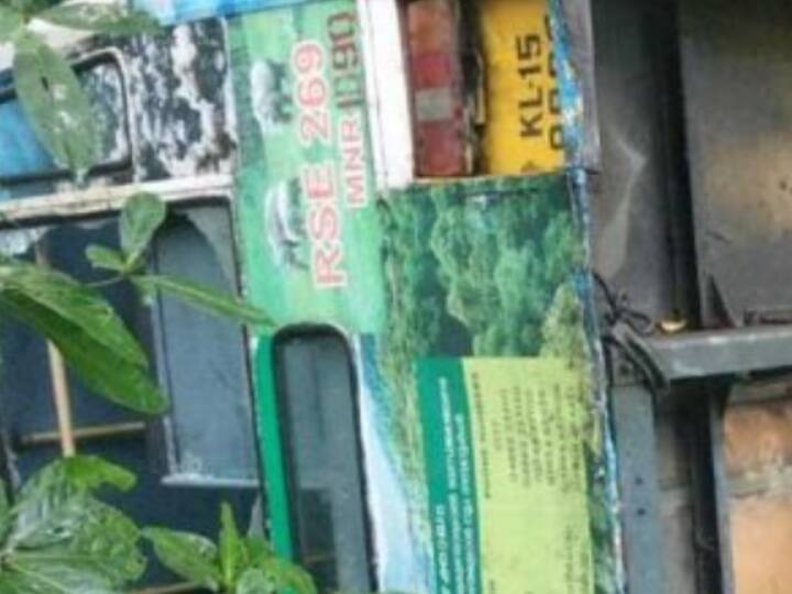 Kerala: KSRTC Bus from Ernakulam to Munnar slides into Pit near Neriyamangalam one dead and several injured Accident: 50 அடி பள்ளத்திற்குள் கவிழ்ந்த அரசு பேருந்து... ஒருவர் உயிரிழப்பு.. 20 பேர் காயம்..