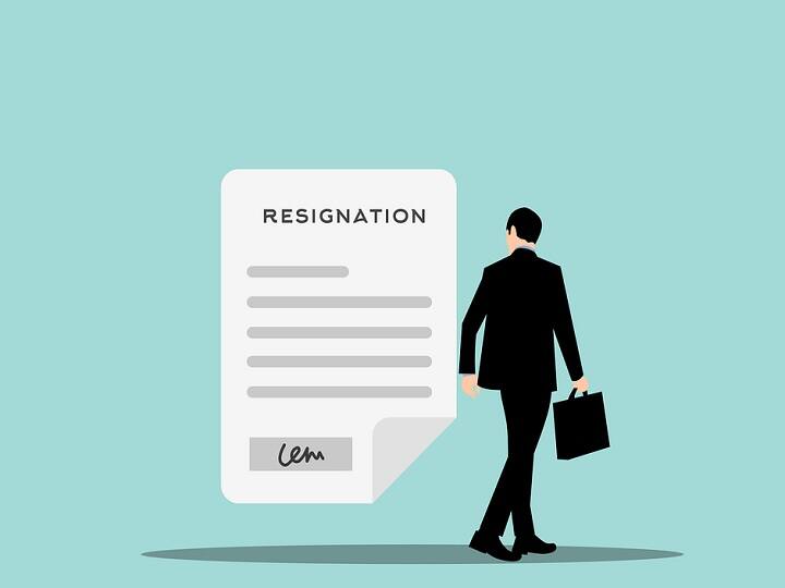 Hike To Notice Employees : வேலையை விட்ற ப்ளானா? ஓக்கே போங்க.. 10% சம்பள உயர்வு : அடடே போட வைத்த இந்த கம்பெனி! USA company pays its employees to leave. Those on notice period get 10% hike Hike To Notice Employees : வேலையை விட்ற ப்ளானா? ஓக்கே போங்க.. 10% சம்பள உயர்வு : அடடே போட வைத்த இந்த கம்பெனி!