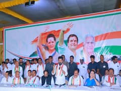 Revanth Reddy : ఎనిమిదేళ్లలో టీఆర్ఎస్ ఒక్క ఎన్నికల హామీని కూడా నెరవేర్చలేదు - రేవంత్ రెడ్డి