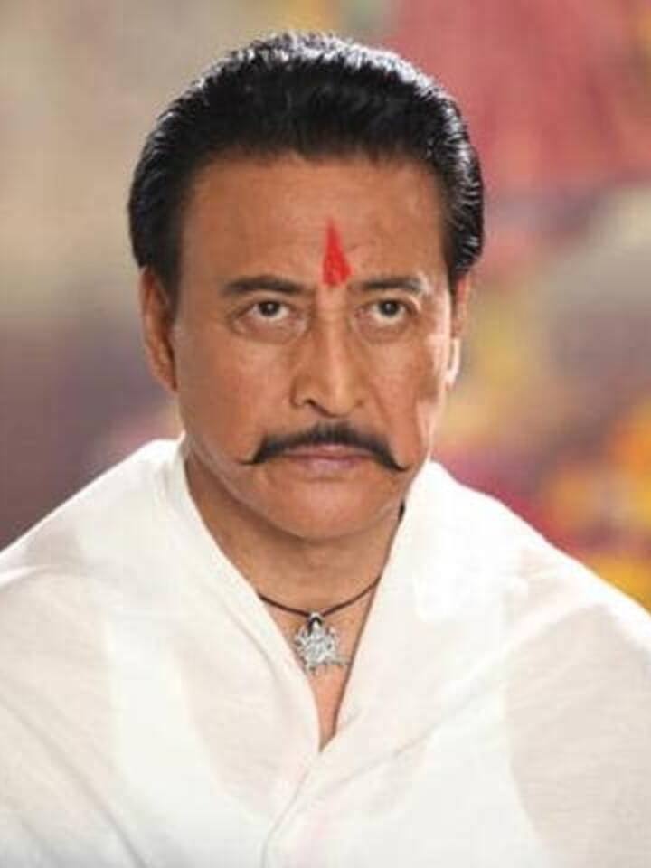 हिंदी सिनेमा के महान खलनायकों में से एक नाम डैनी डेन्जोंगपा का भी है, जो 80 और 90 के दशक में अपनी दमदार खलनायकी के लिए मशहूर रहे हैं.