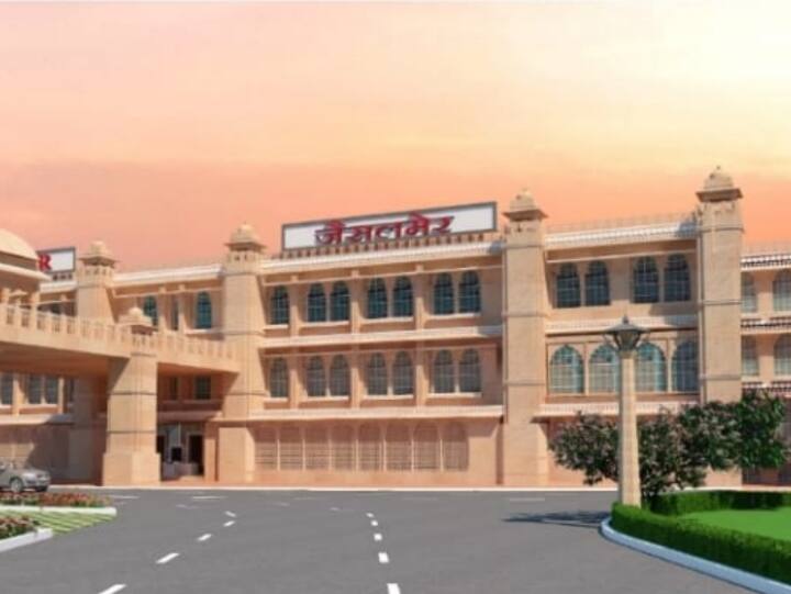 Jaisalmer News: जैसलमेर रेलवे स्टेशन के कायाकल्प का काम इसी महीने से होगा शुरू, मिलेंगी ये सुविधाएं Rajasthan News Redevelopment work of Bikaner railway station will start from this month ann Jaisalmer News: जैसलमेर रेलवे स्टेशन के कायाकल्प का काम इसी महीने से होगा शुरू, मिलेंगी ये सुविधाएं