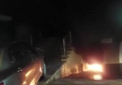 Hyderabad Fire: बेसमेंट में चार्जिंग यूनिट, ऊपर शो रूम और होटल... बैट्री फटने से लगी आग ने मचाया कोहराम-Pics