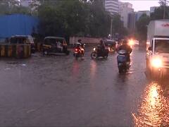 PHOTO : मुंबईत पावसाची नॉन स्टॉप बॅटिंग; सखल भागांत पाणीच पाणी, मच्छिमारांना समुद्रात न जाण्याचं आवाहन