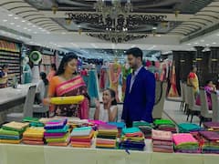 Ennenno Janmalabandham September 13th: ఖుషి కోసం గిఫ్ట్ తీసుకున్న ఆదిత్య- యష్ తన మీద చూపించిన ప్రేమ చూసి మురిసిపోయిన వేద