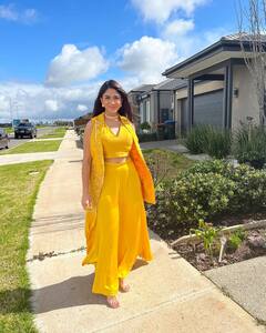 Mrunal Thakur Pics: येलो ड्रेस-कातिलाना मुस्कान, मृणाल ठाकुर के इस लुक को देख आप भी बोलेगे 'लड़की ब्यूटीफुल...'