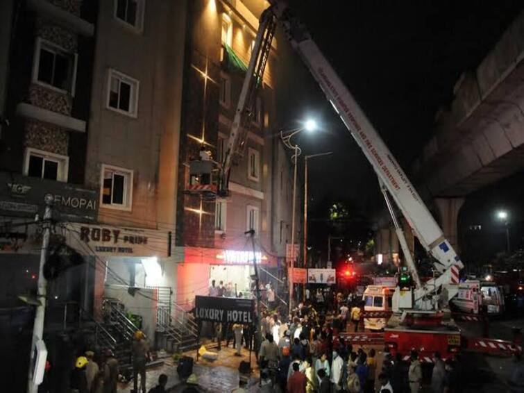 Secunderabad fire 8 dead PM Modi announces Rs 2 lakh ex gratia for kin of deceased செகந்திராபாத் தீ விபத்து… பாதிக்கப்பட்டவர்களுக்கு 2 லட்சம் வரை உதவித்தொகை அறிவித்த பிரதமர்..