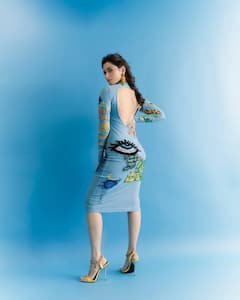 Tamannaah Bhatia: వెరైటీ డ్రెస్సులో తమన్నా కనువిందు