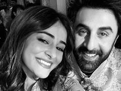 'ब्रह्मास्त्र' की सक्सेस के बीच अनन्या पांडे के साथ नजर आए रणबीर कपूर, इस प्रोजेक्ट के लिए मिलाया हाथ