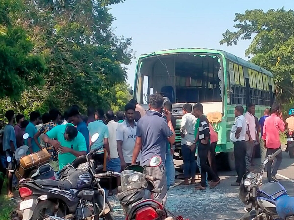 விழுப்புரம்: பேருந்து - ஆட்டோ நேருக்கு நேர் மோதி விபத்து - 2 பேர் பலி! 3 பேர் காயம்!