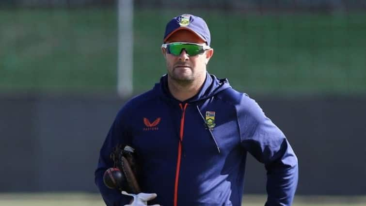 Mark Boucher set to step down as South Africa coach after T20 World Cup Mark Boucher: টি-টোয়েন্টি বিশ্বকাপের পরেই দক্ষিণ আফ্রিকা দলের কোচের দায়িত্ব ছাড়ছেন বাউচার