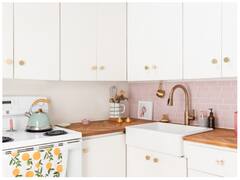 Health Tips: फॉयल पेपर से लेकर एल्यूमीनियम की कढ़ाही तक, धीरे-धीरे बीमार बना रही हैं किचन में इस्तेमाल होने वाली ये चीजें