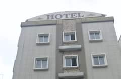 Secunderabad Fire: સિકંદરાબાદમાં ઈલેક્ટ્રિક સ્કૂટરના શોરૂમમાં લાગી આગ, 8 લોકોના મોત, જુઓ તસવીરો