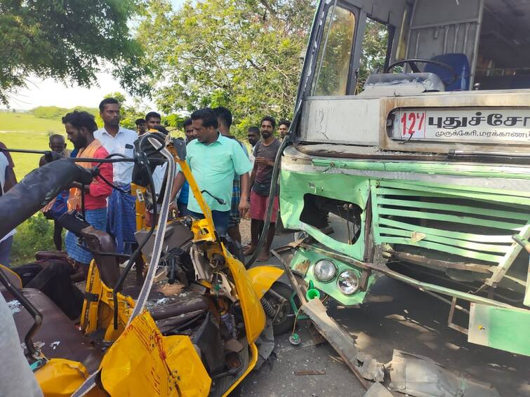 Villupuram: A bus and an auto collided head-on near Marakanam! 2 killed and 3 seriously injured விழுப்புரம்: பேருந்து - ஆட்டோ நேருக்கு நேர் மோதி விபத்து - 2 பேர் பலி! 3 பேர் காயம்!